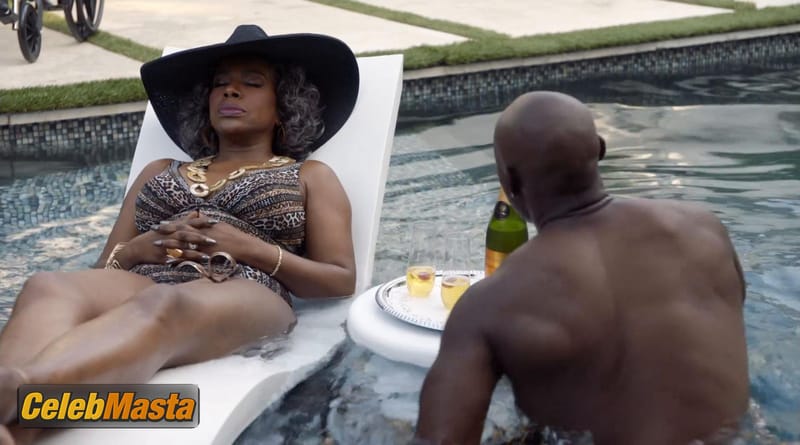 Sheryl Lee Ralph in Claws (2017)
