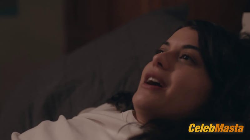 Sofia Black-d'elia in I Love You Forever