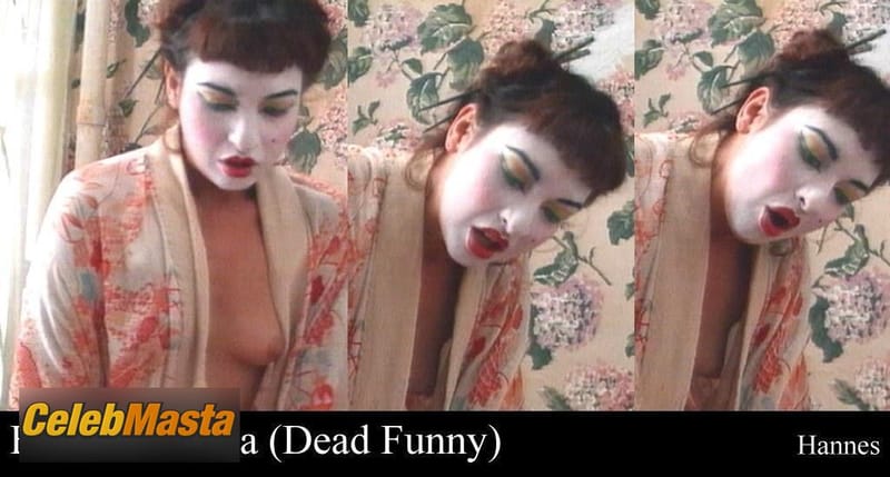 Elizabeth Pena in Dead Funny