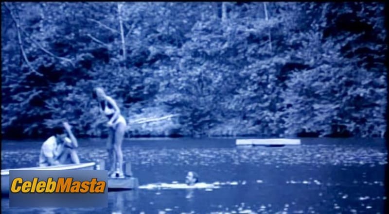 Deborah Kara Unger in The Weekend (1999)