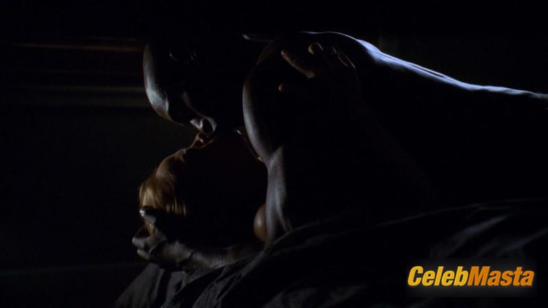 Deirdre Lovejoy in The Wire