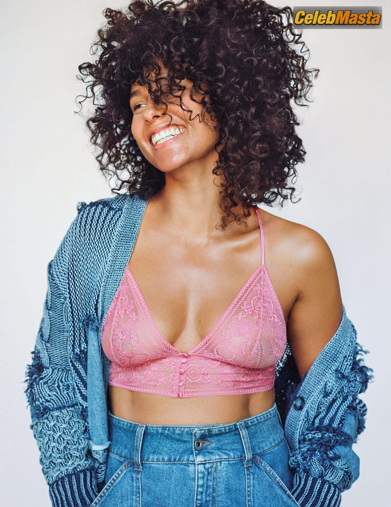 Alicia Keys in Alicia Keys Sexy In A Lace Pink Lingerie For Stella Mccartney Ophelia Whistling Photoshoot