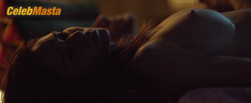 Sara Malakul Lane in Kickboxer Vengeance