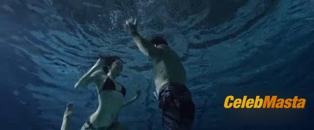 Analeigh Tipton Photo Collection from 4 Minute Mile photo 4