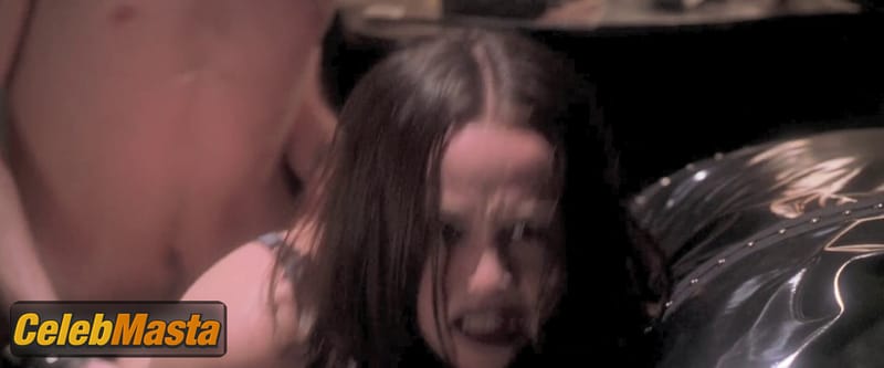 Alicia Witt Photo Gallery from Urban Legend photo 1