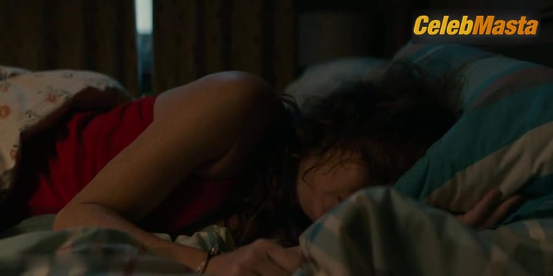 Anna Friel Photo Collection from Deep Water photo 4