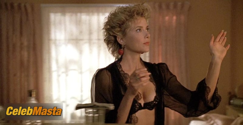 Annette Bening Photo Set from The Grifters photo 1