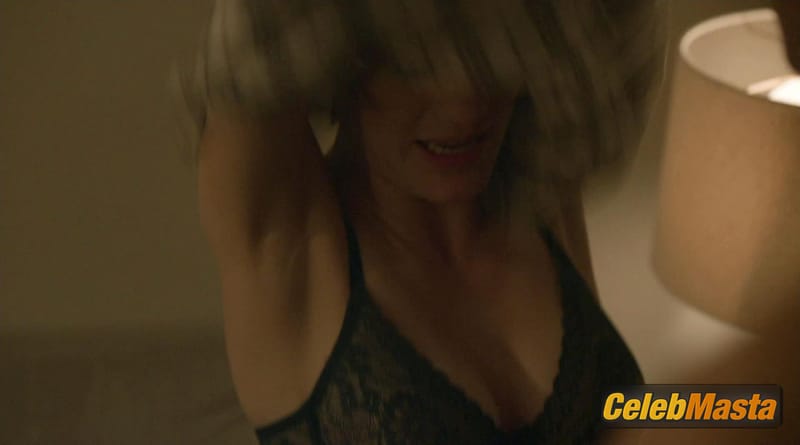 Ashley Hinshaw Photos from A Rising Tide photo 1