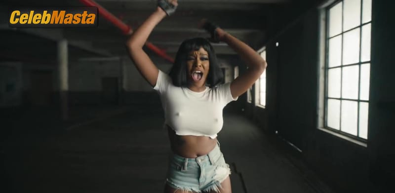 Azealia Banks Photo Collection from Az-undetermined photo 4