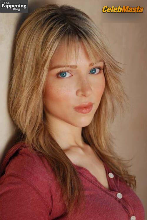 Ashley Peldon Gallery: Sexy Photos Collection photo 3