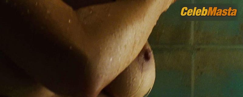 America Olivo Photo Set from No One Lives photo 3