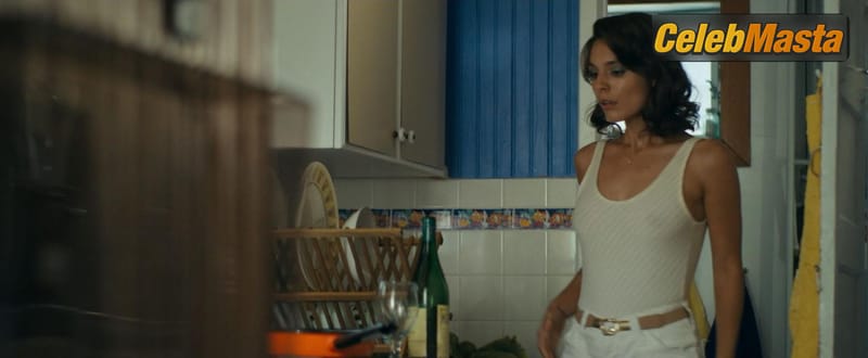 Caitlin Stasey Scene Photos Gallery from Summer Days, Summer Nights photo 2