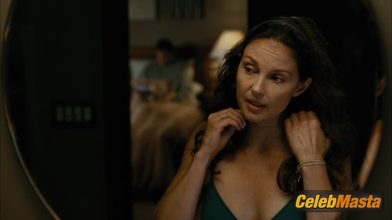 Ashley Judd Photo Collection from Crossing Over photo 1