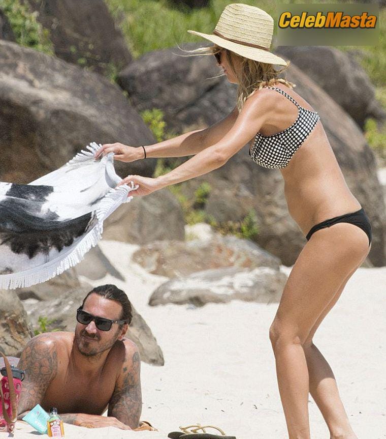 Audrina Patridge Photos: In A Bikini photo 4