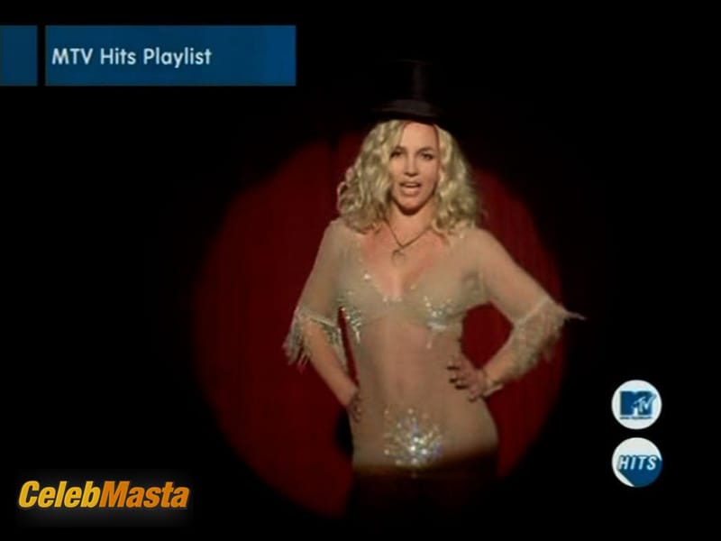 Photo Gallery: Britney Spears in Circus photo 1