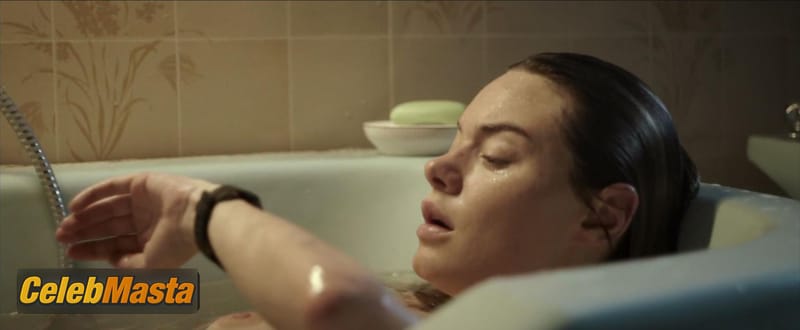 Camille Rowe Photo Gallery from The Deep House photo 1