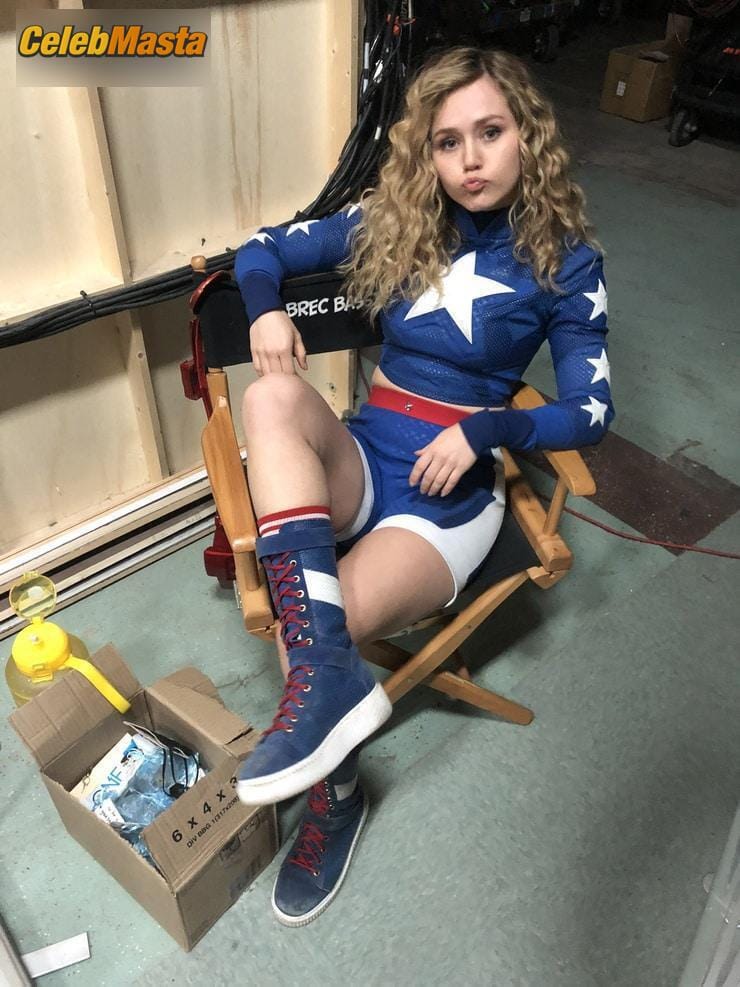 Brec Bassinger Scene Photos Gallery from Stargirl photo 2