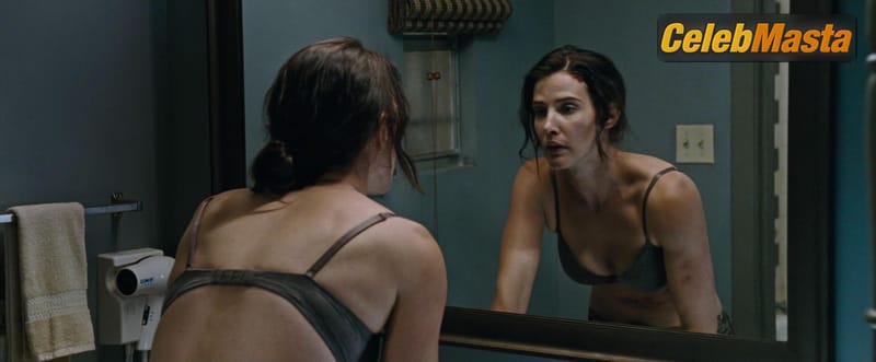 Cobie Smulders Scene Photos Gallery from Jack Reacher Never Go Back photo 1