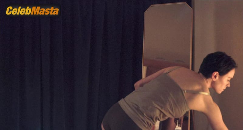 Daisy Ridley Photo Collection from Magpie photo 3