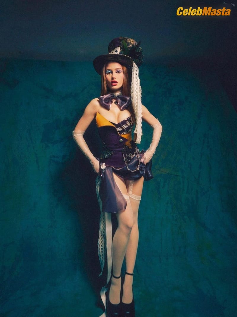 Madelaine Petsch Pics Gallery photo 1