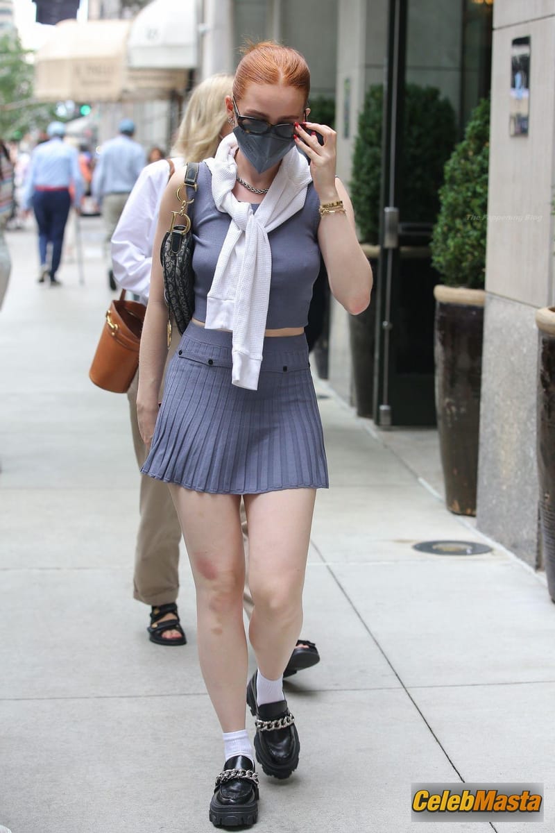 Photo Gallery: Madelaine Petsch photo 2