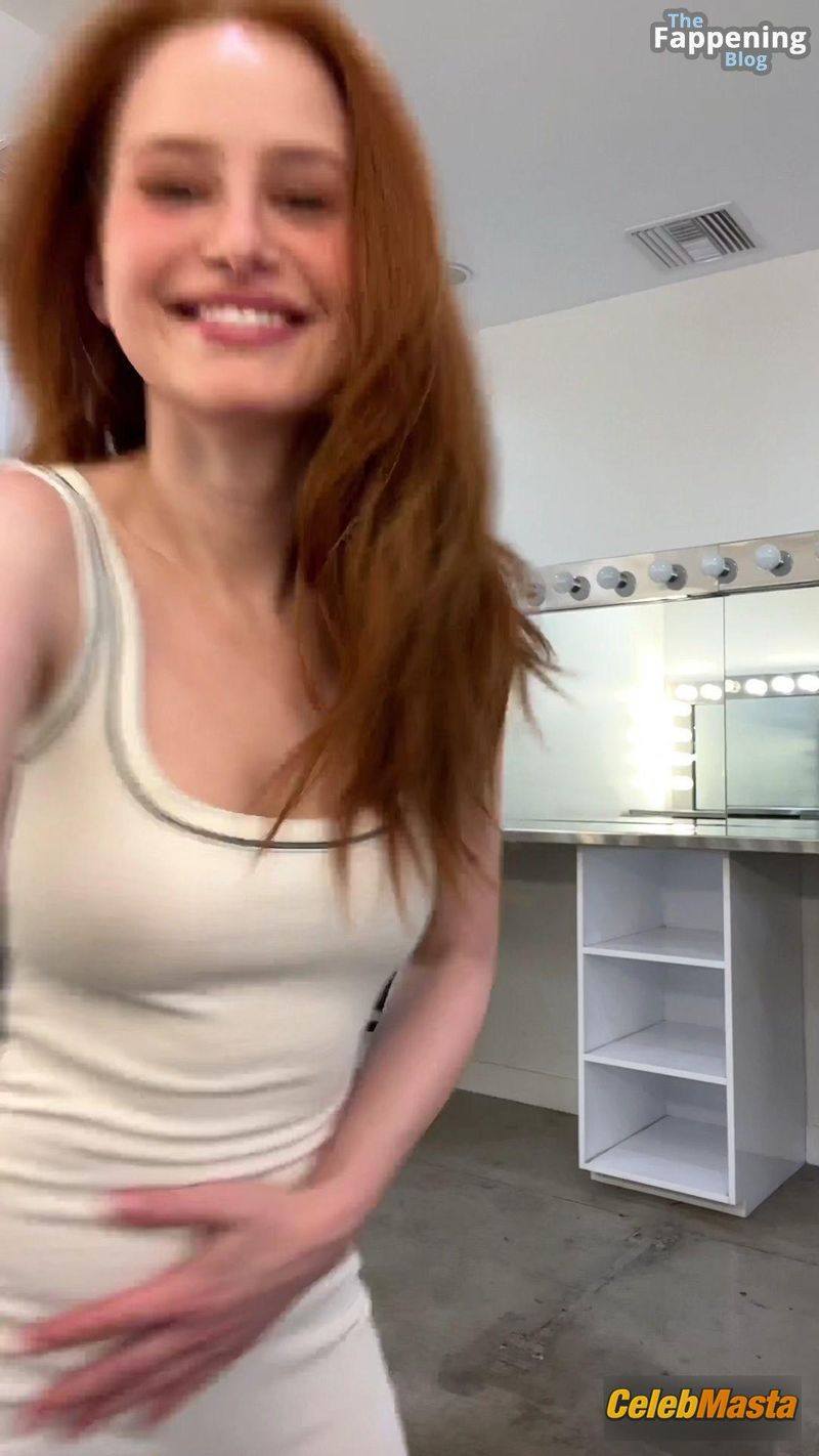 Madelaine Petsch Pics Gallery photo 3