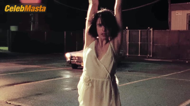 Margaret Qualley Pics from the Set of Tiny Moves photo 2