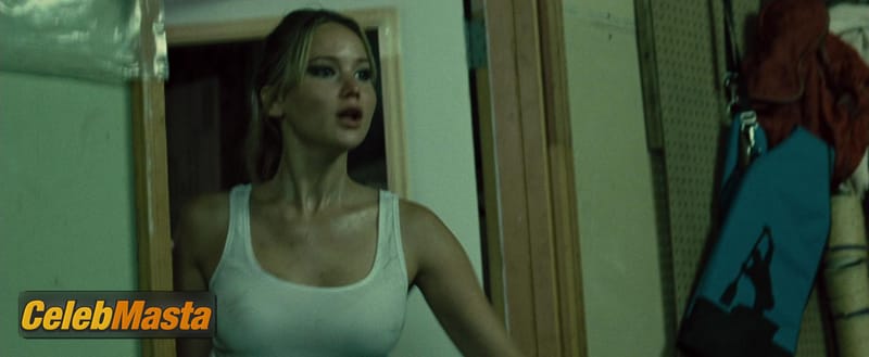 Photo Gallery: Jennifer Lawrence in House At The End Of The Street photo 2