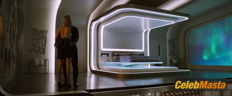 Jennifer Lawrence Photos from Passengers photo 2