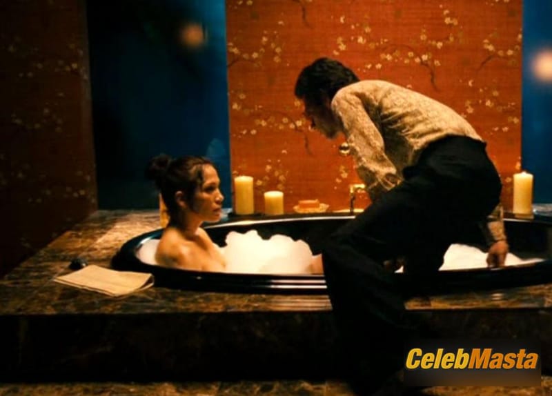 Jennifer Lopez Photo Gallery: El Cantante photo 2