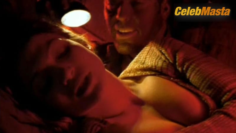 Jennifer Lopez Photo Gallery: Out Of Sight photo 4