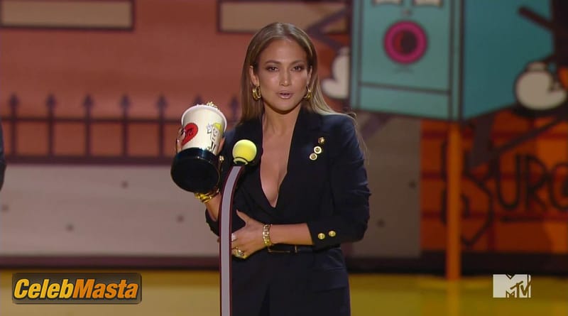 Jennifer Lopez Scene Photos Gallery from Mtv Movie Awards photo 1