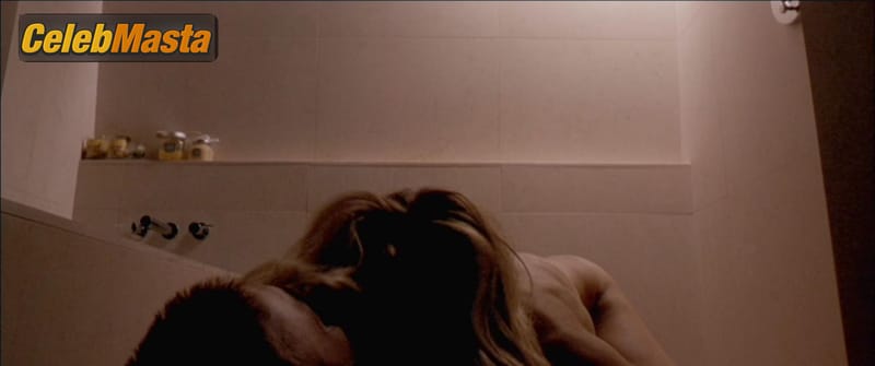 Jessica Biel Scene Photos Gallery from London photo 4