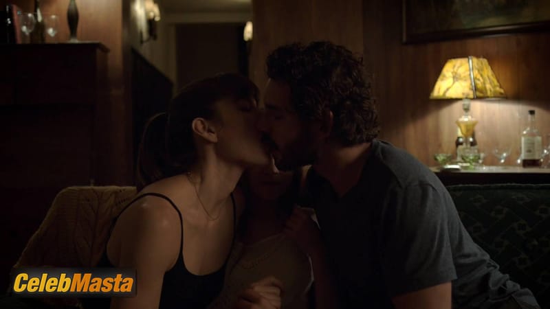 Jessica Biel Sexy Gallery from The Sinner photo 2