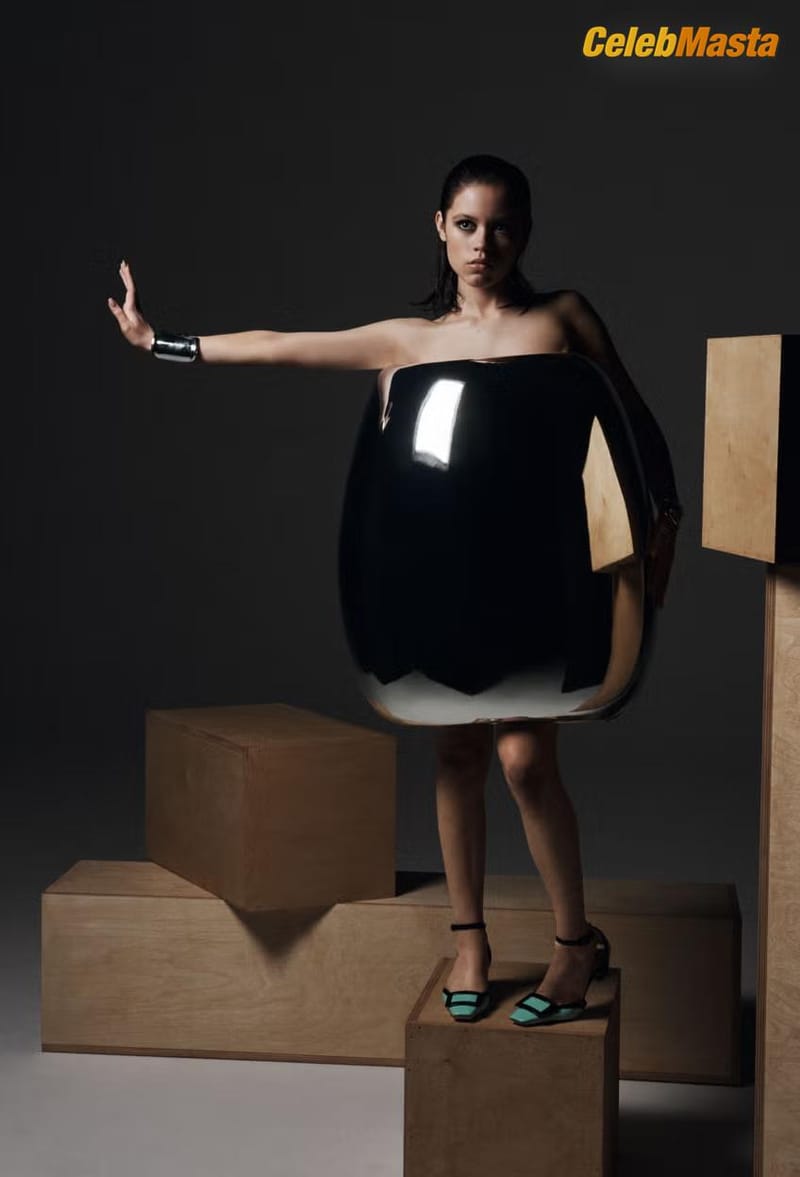 Jenna Ortega Photos: Elle Photoshoot photo 2