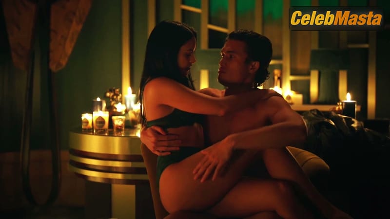 Camila Mendes Photo Collection from Riverdale photo 4