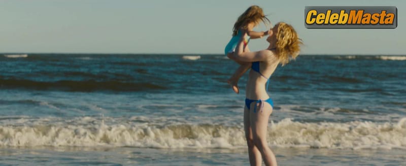 Elle Fanning Pics from the Set of Galveston photo 3
