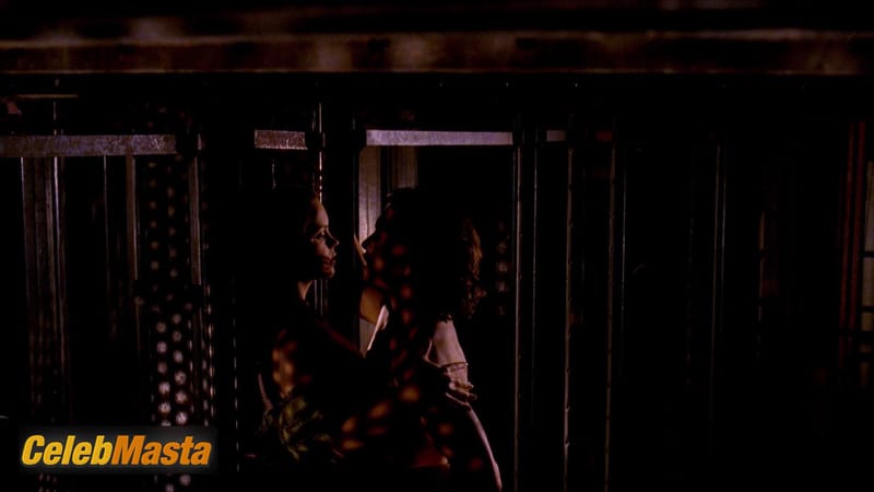 Christina Ricci Scene Photos Gallery from The Man Who Cried photo 2