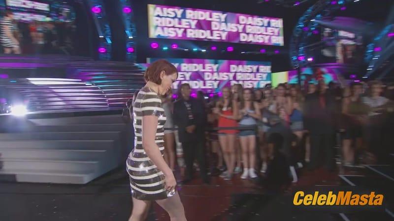 Daisy Ridley Photo Gallery from Teen Choice Awards 2016 photo 4