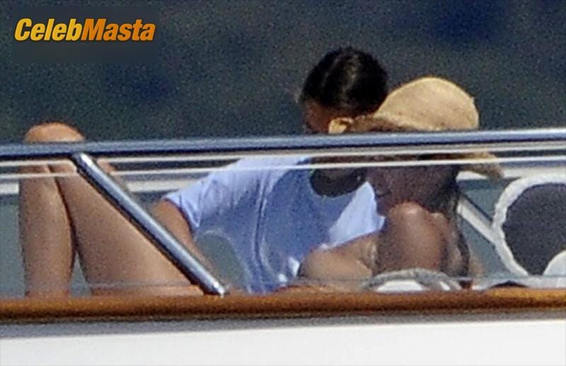 Elle MacPherson Pics: Topless Sunbathing On A Yacht photo 2