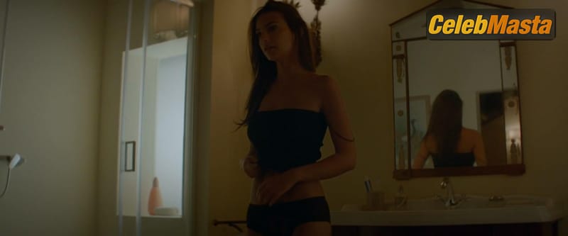 Emily Ratajkowski Photo Collection from Welcome Home photo 2