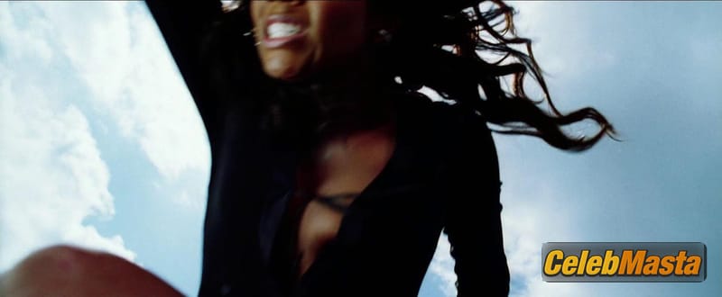 Gabrielle Union Scene Photos Gallery from Bad Boys Ii photo 1