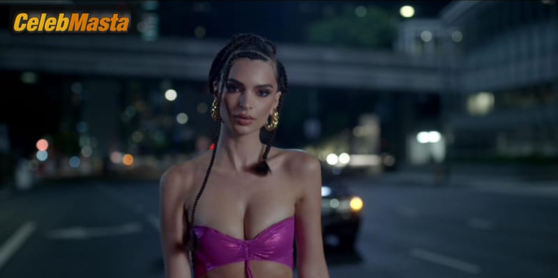 Emily Ratajkowski Photo Gallery from Savage X Fenty Show photo 2