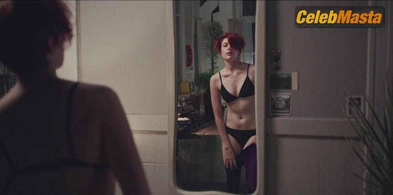 Photo Gallery: Greta Gerwig in 20th Century Women photo 1