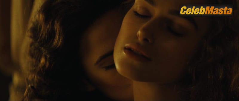 Photo Gallery: Hayley Atwell in The Duchess photo 2