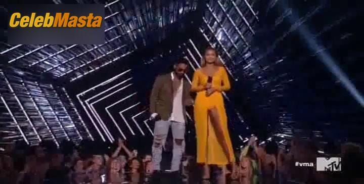 Photo Gallery: Gigi Hadid in Mtv Video Music Awards photo 2