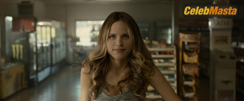 Halston Sage Scene Photos Gallery from Paper Towns photo 3