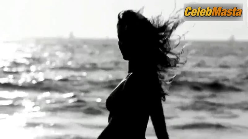 Ireland Baldwin Scene Photos Gallery from Love Advent photo 4