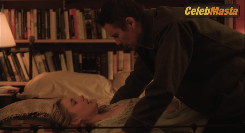 Greta Gerwig Photo Gallery from Maggie’s Plan photo 3