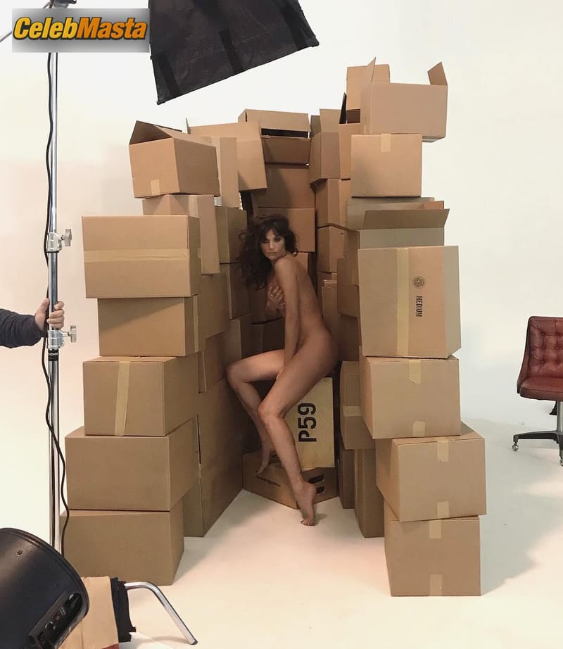Helena Christensen Photo Gallery: By Argentine Photographer, Ale Burset (12.03.2019) photo 1